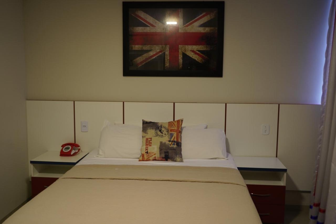 Pak Suites Hotel Luis Eduardo Magalhaes Exteriör bild