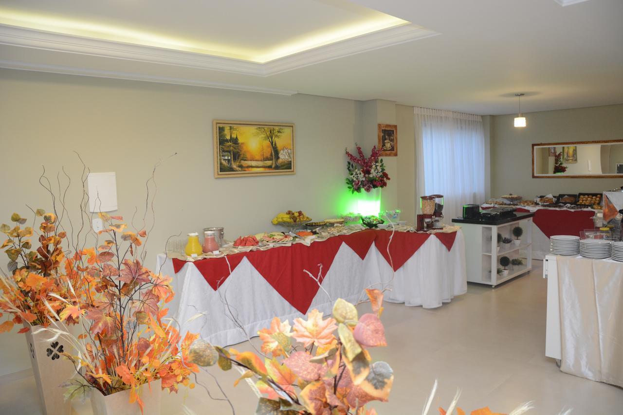 Pak Suites Hotel Luis Eduardo Magalhaes Exteriör bild