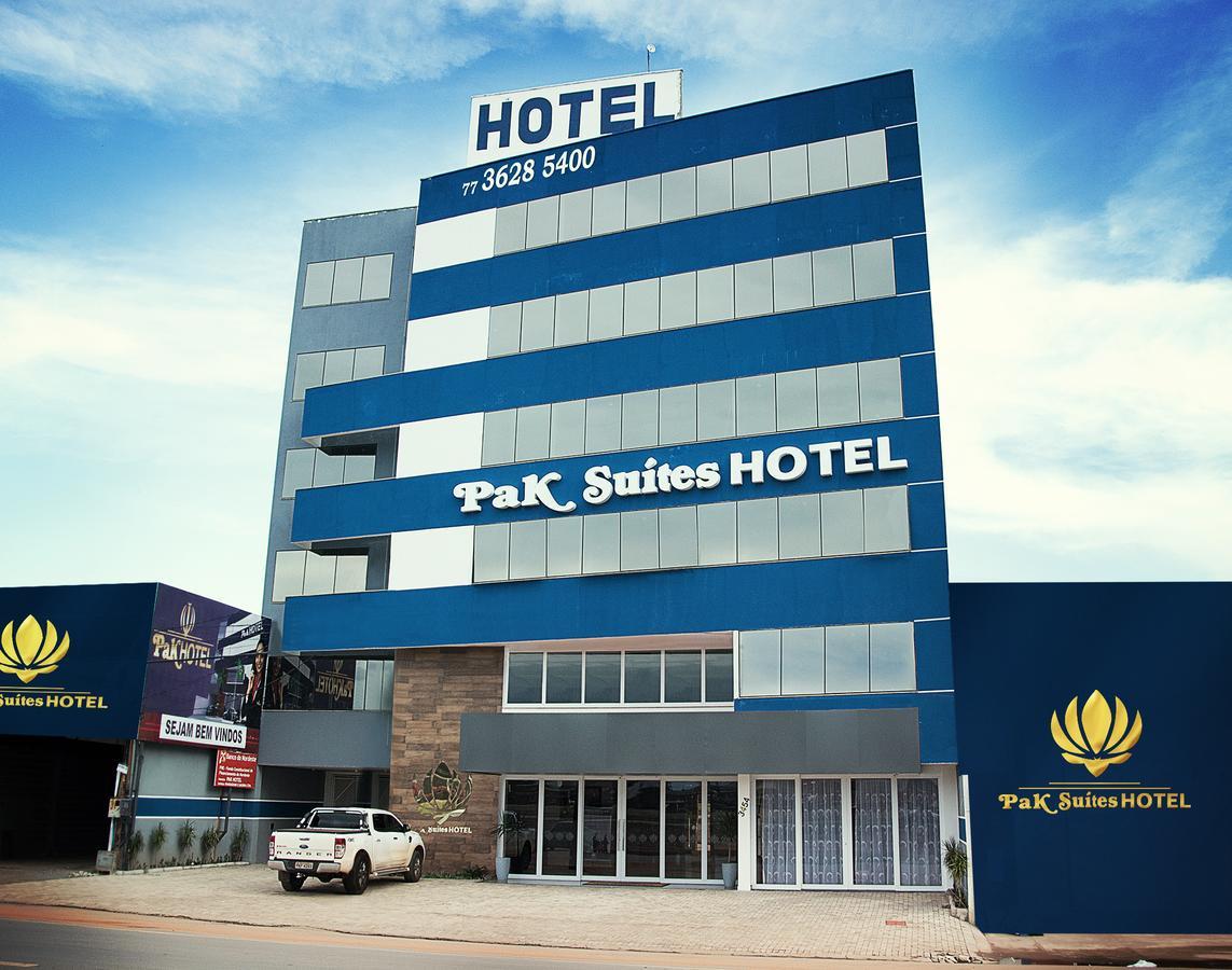 Pak Suites Hotel Luis Eduardo Magalhaes Exteriör bild
