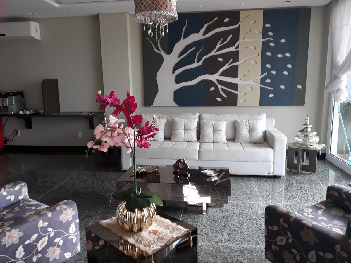 Pak Suites Hotel Luis Eduardo Magalhaes Exteriör bild