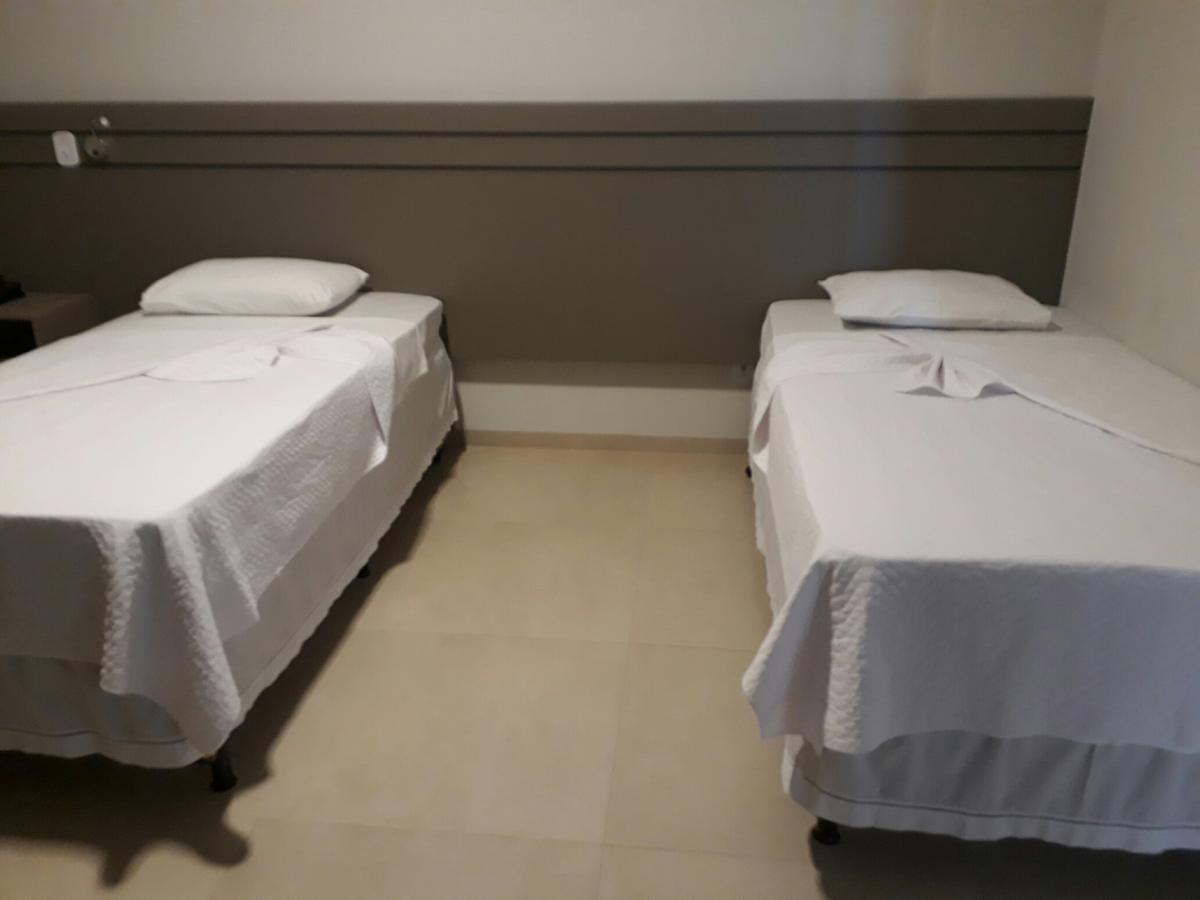 Pak Suites Hotel Luis Eduardo Magalhaes Exteriör bild